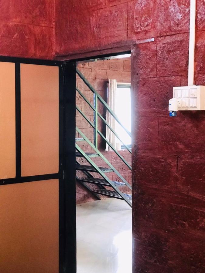 Rohan Homestay By Traviget Hospitality, Dapoli-Konkan Harnai Eksteriør bilde